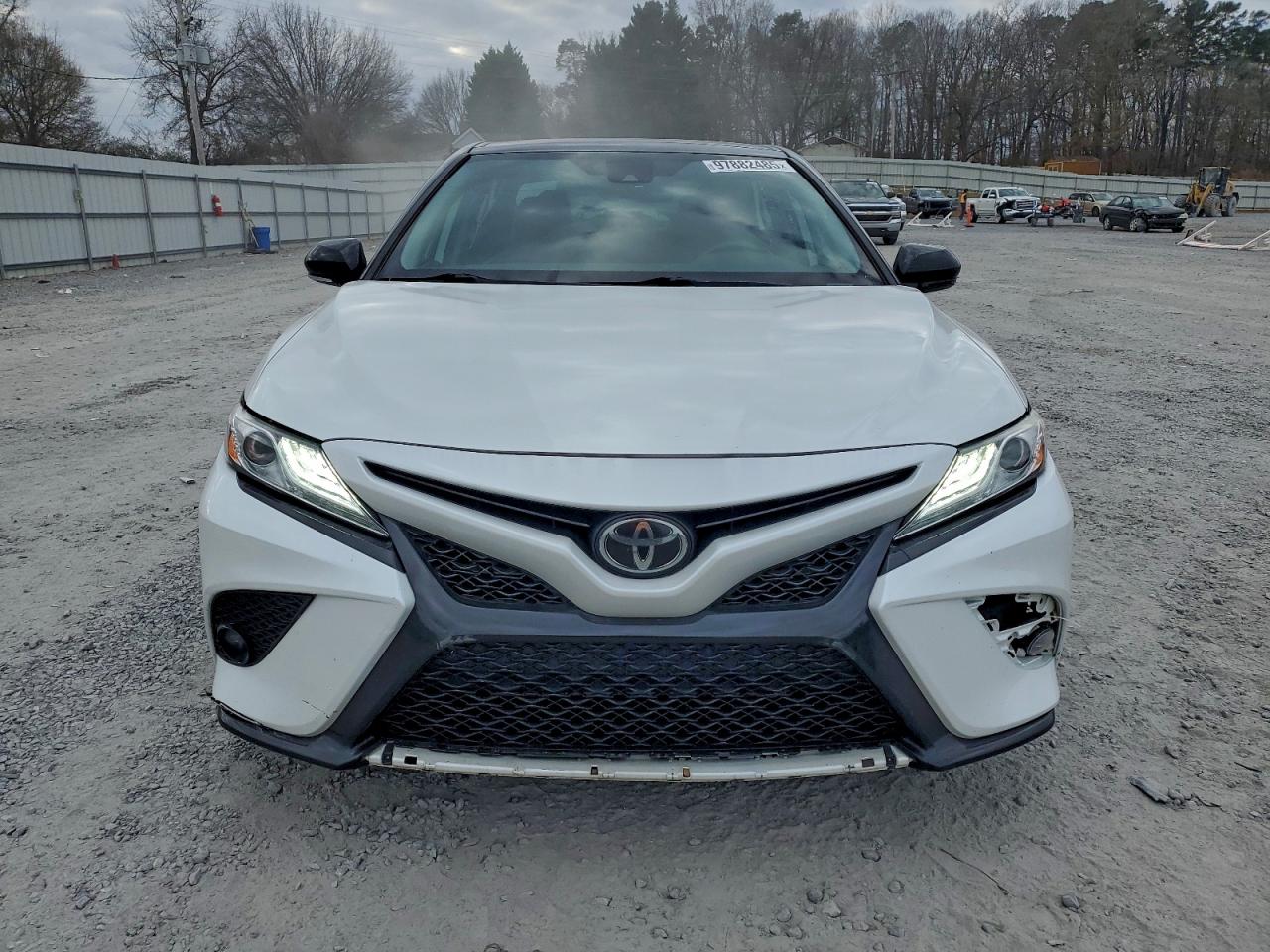 Toyota Camry Xse Image 5