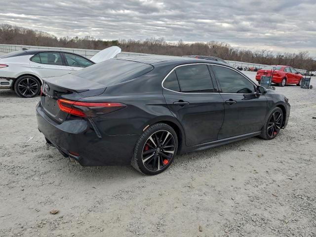 Toyota Camry Xse Image 11