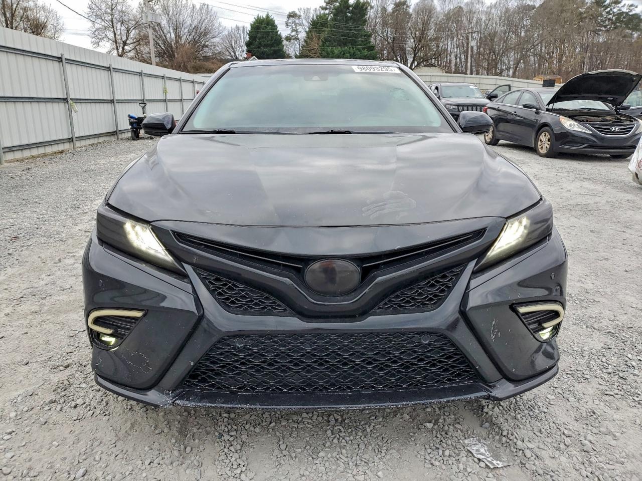 Toyota Camry Xse Image 4