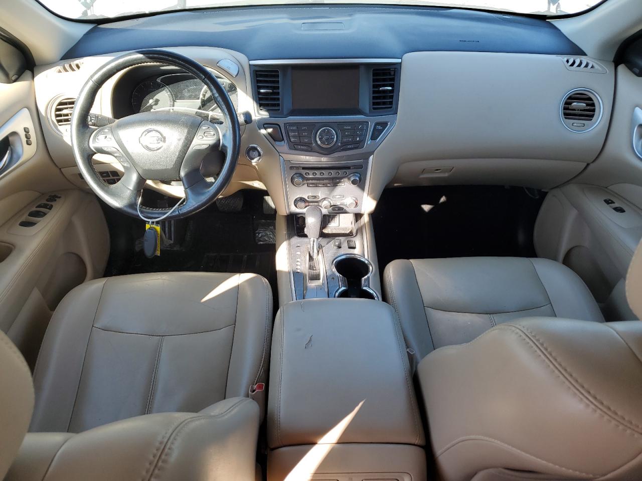 Nissan Pathfinder Sl Image 10
