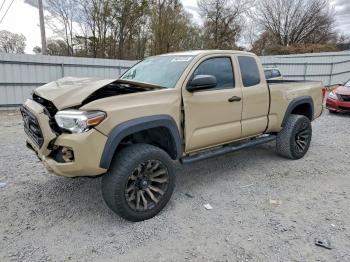  Salvage Toyota Tacoma