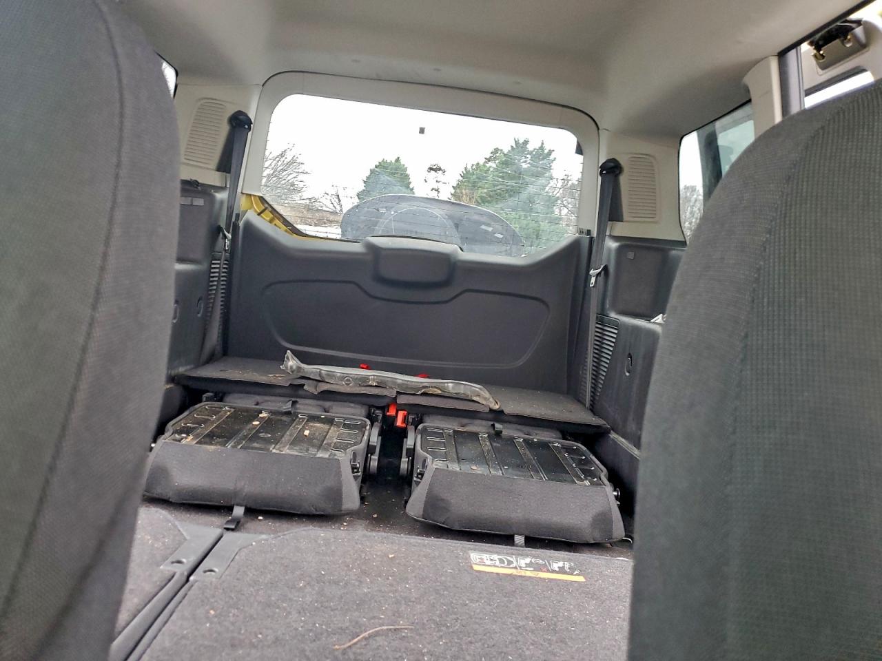 Ford Transit Xlt Image 13