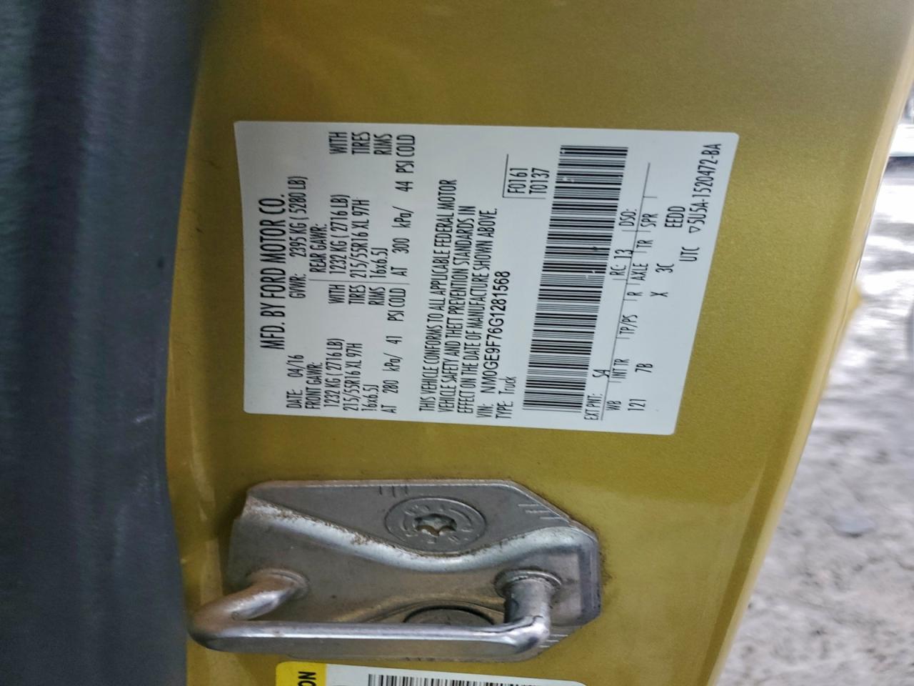 Ford Transit Xlt Image 10