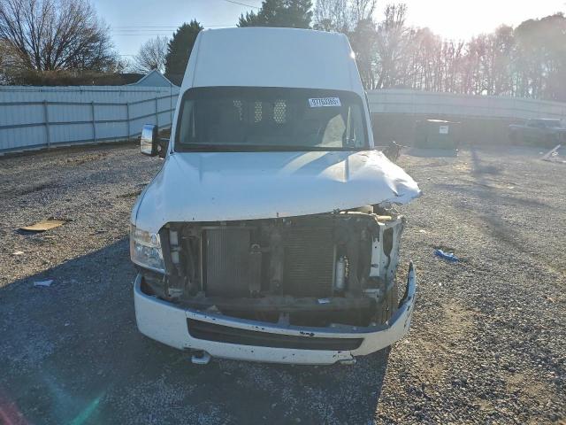 Nissan Nv 2500 Image 3