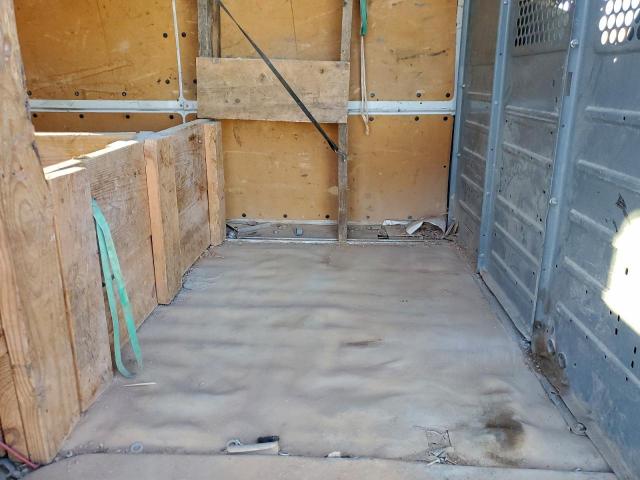 Nissan Nv 2500 Image 2