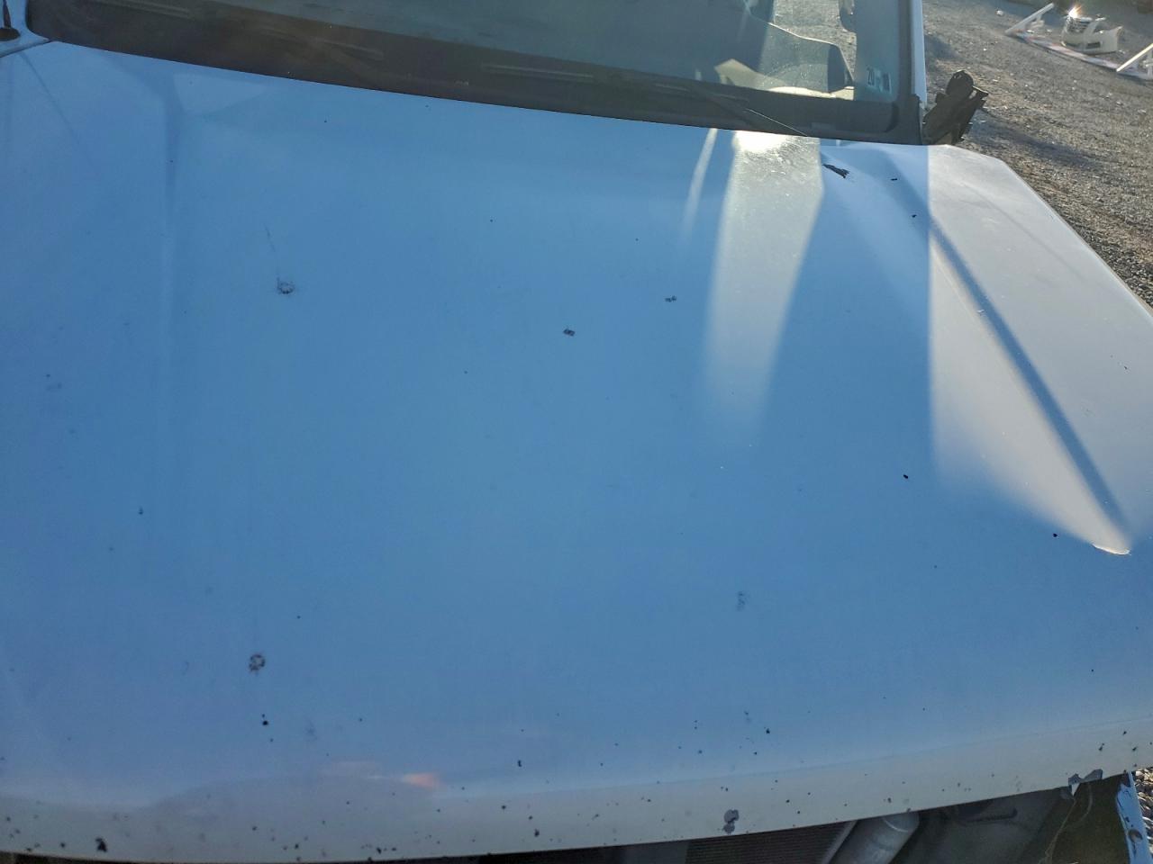 Nissan Nv 2500 Image 7