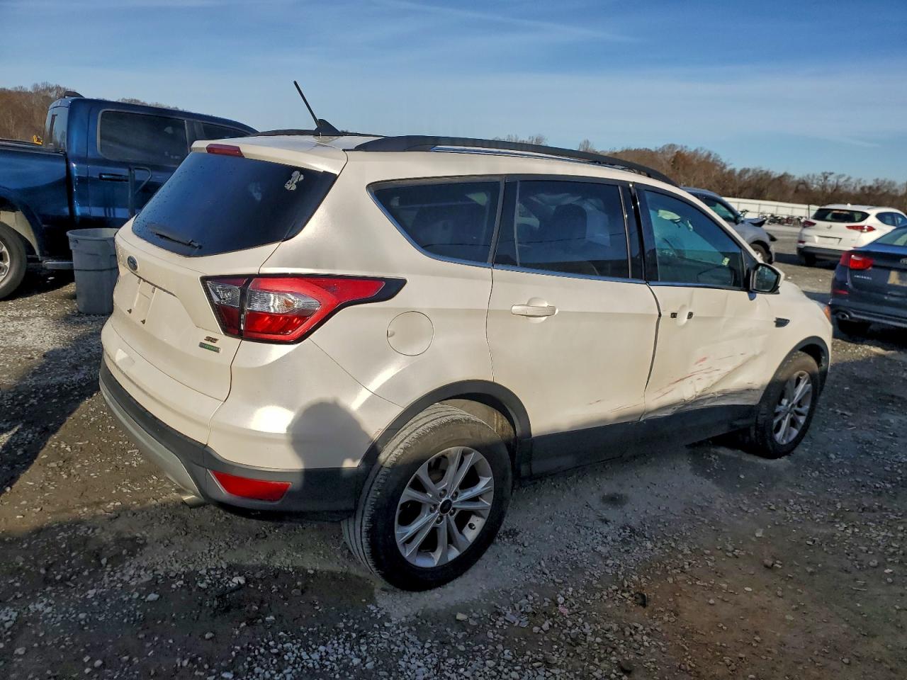 Ford Escape Se Image 7