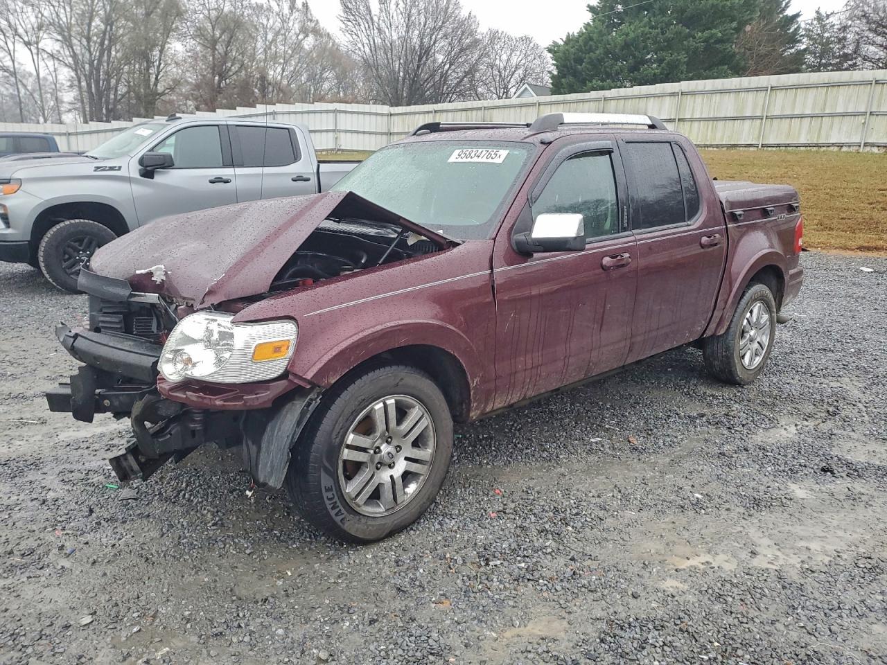 Ford Explorer Limited Image 1