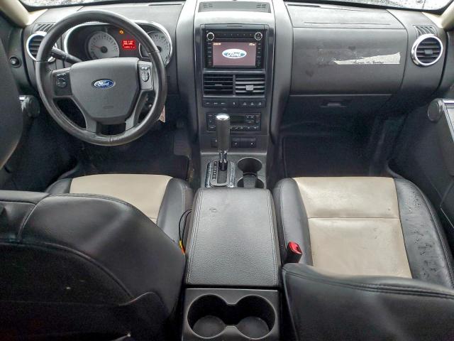 Ford Explorer Limited Image 2