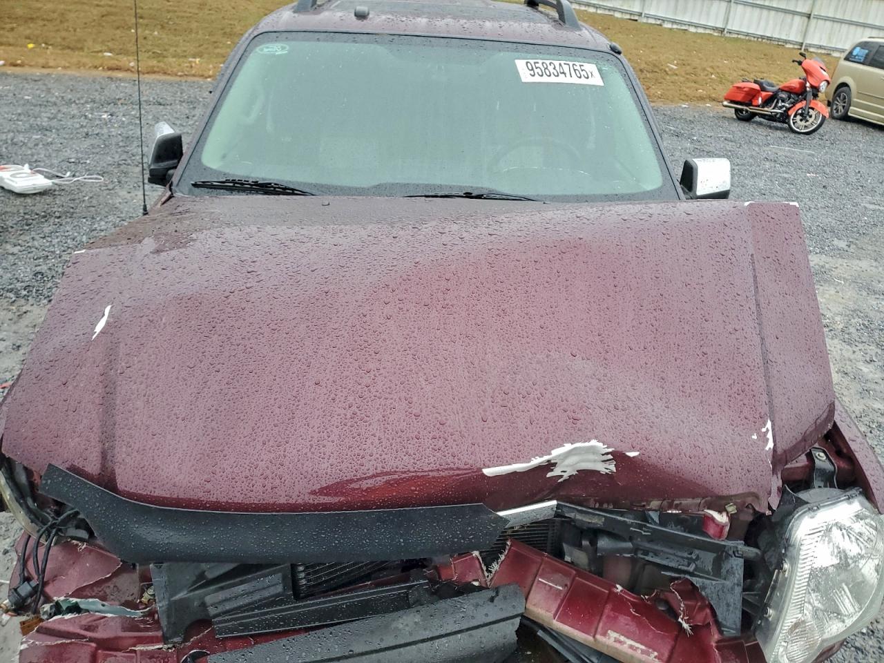 Ford Explorer Limited Image 8