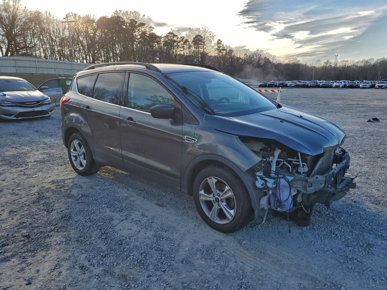 Ford Escape Se Image 2