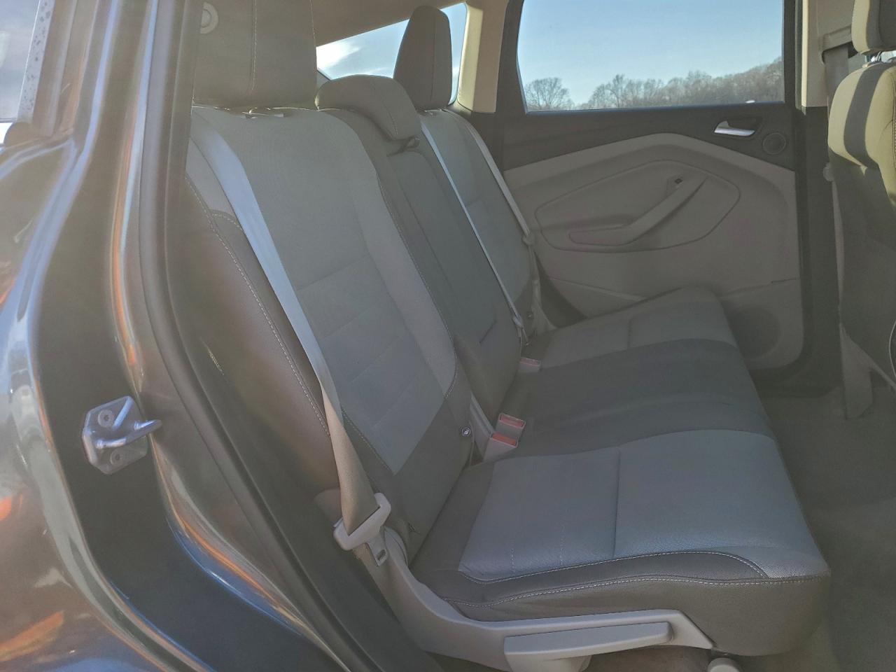 Ford Escape Se Image 6