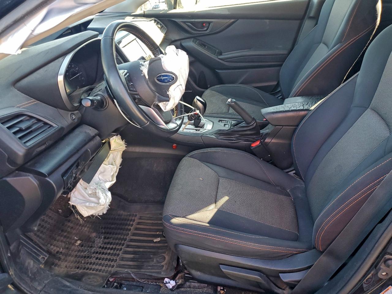 Subaru Crosstrek Premium Image 4