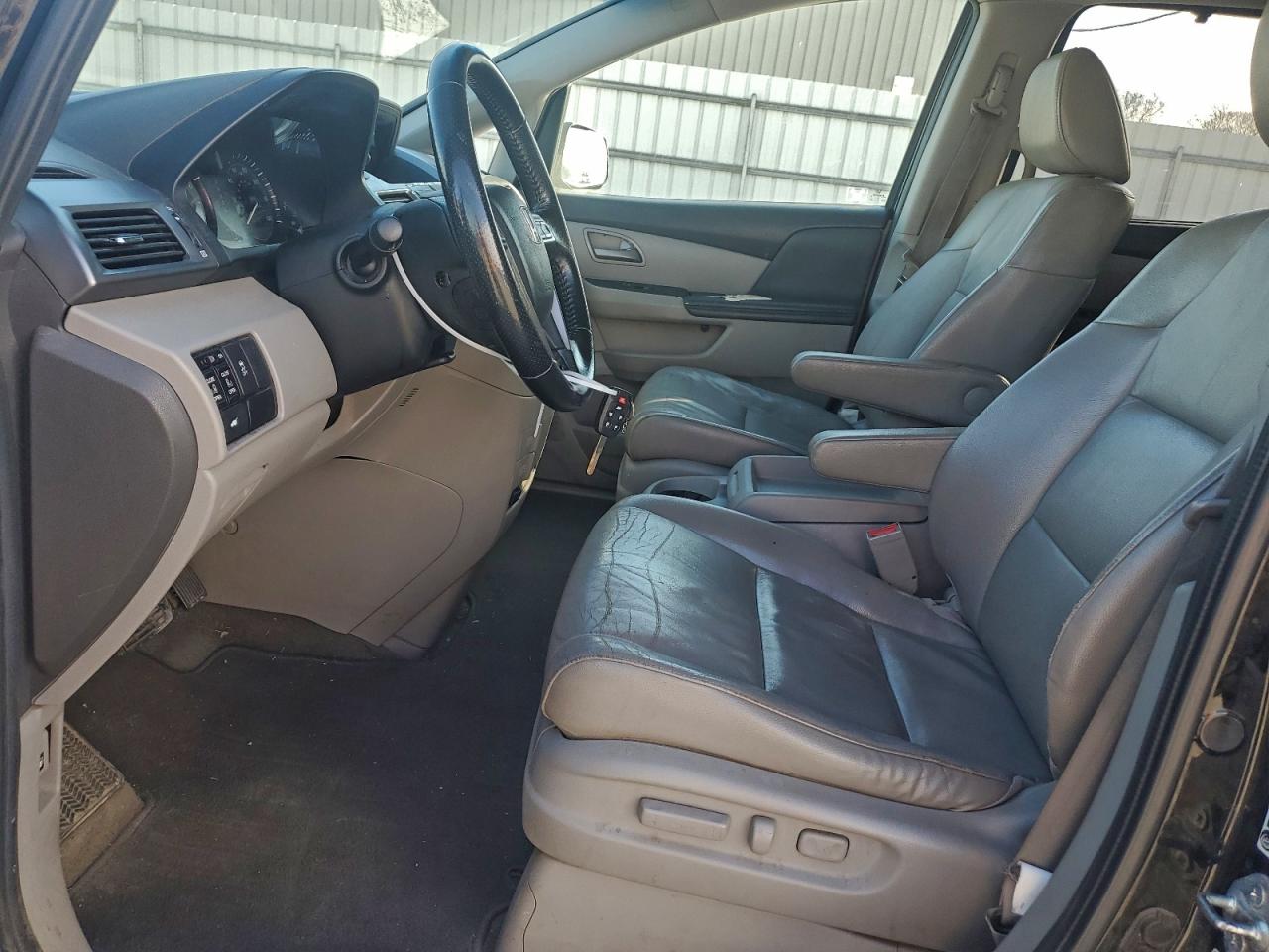 Honda Odyssey Exl Image 9