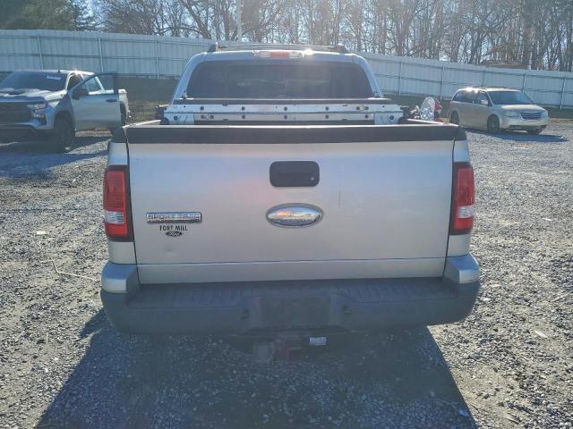 Ford Explorer Xlt Image 9