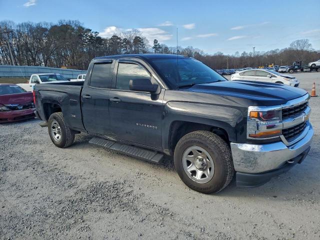 Chevrolet Silverado C1500 Image 2