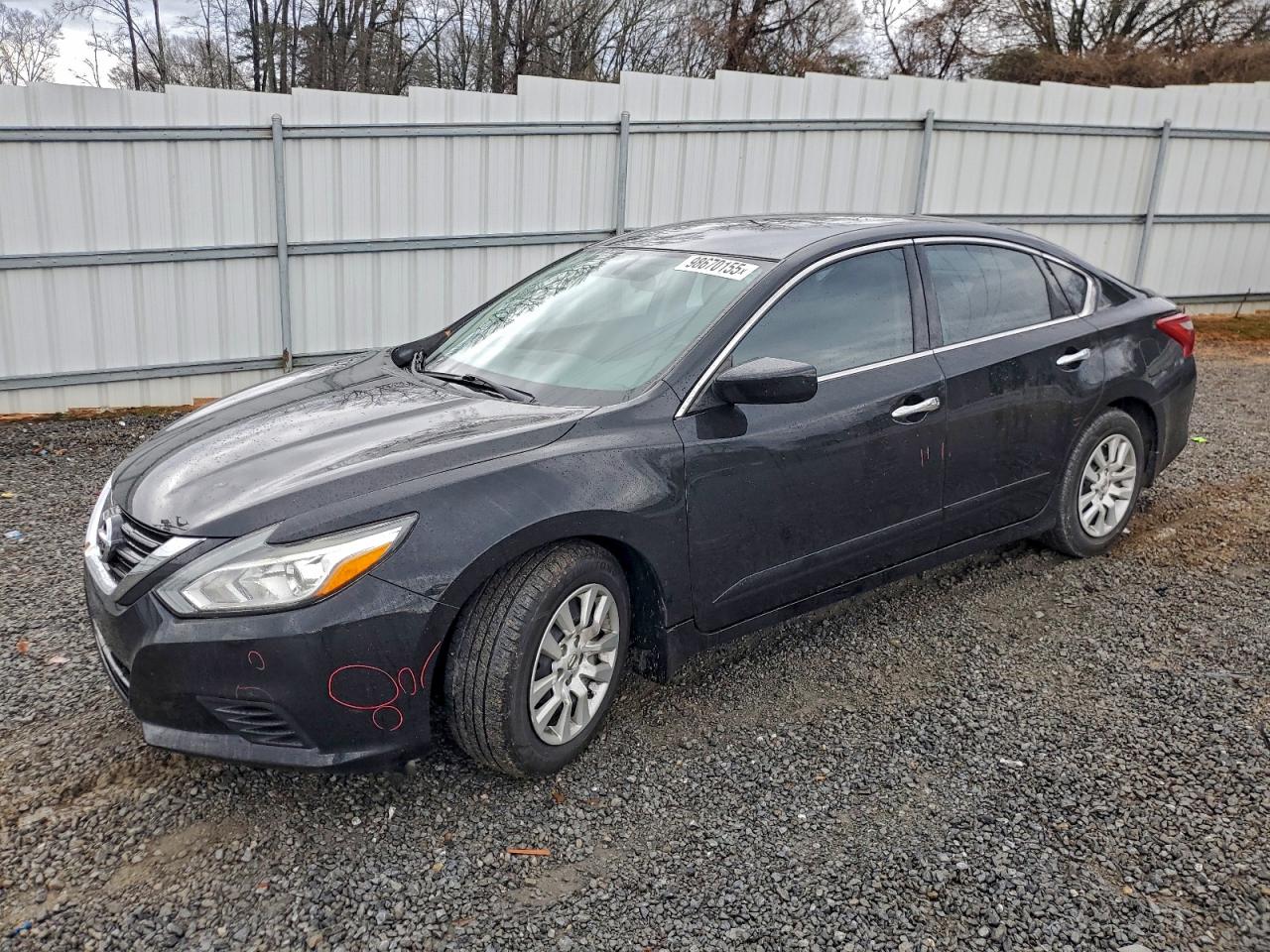 Nissan Altima 2.5 Image 1