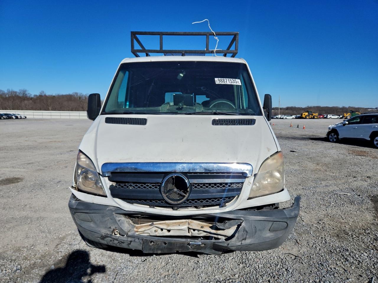 Mercedes-Benz Sprinter 2500 Image 3