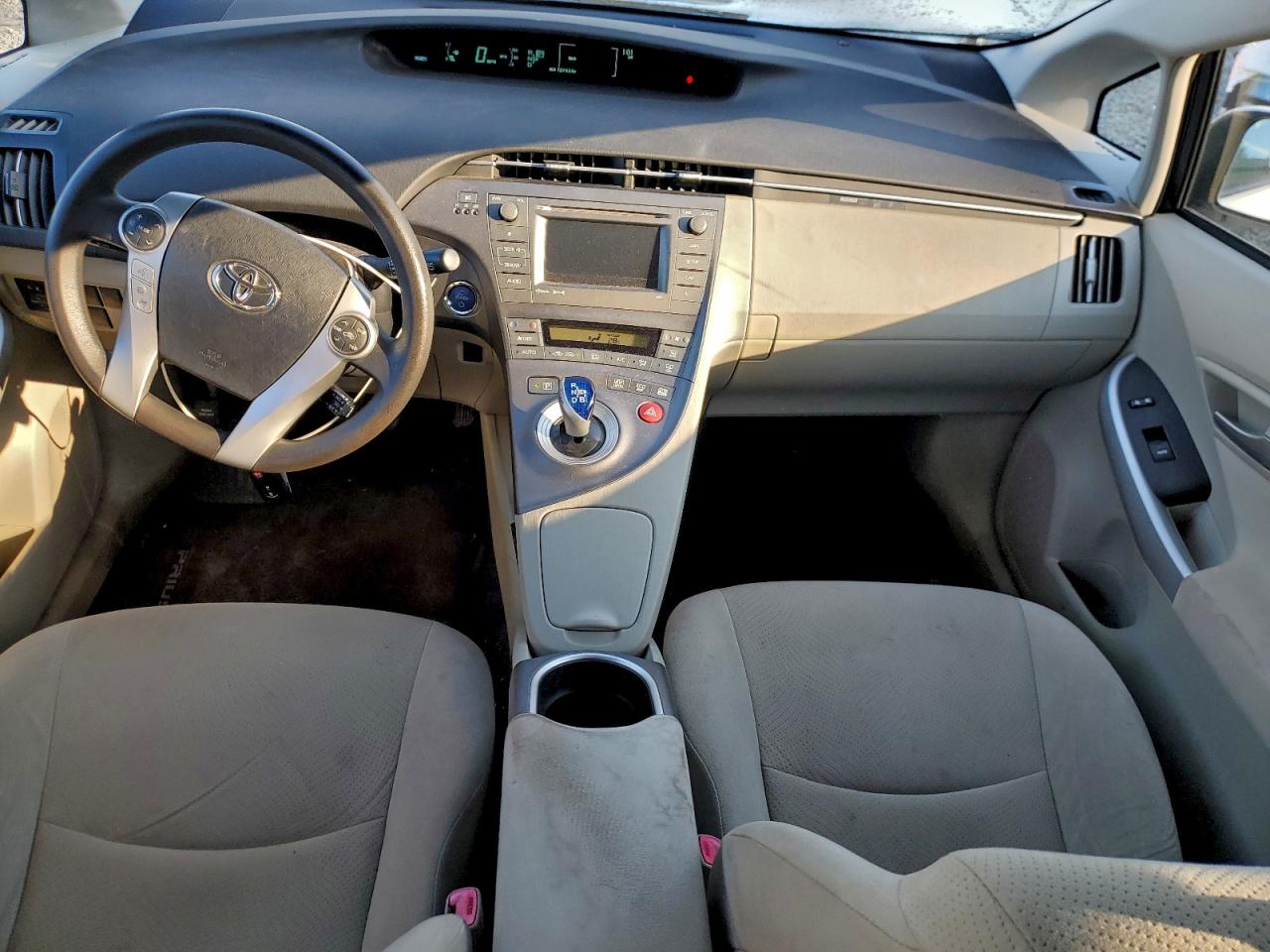 Toyota Prius Image 5
