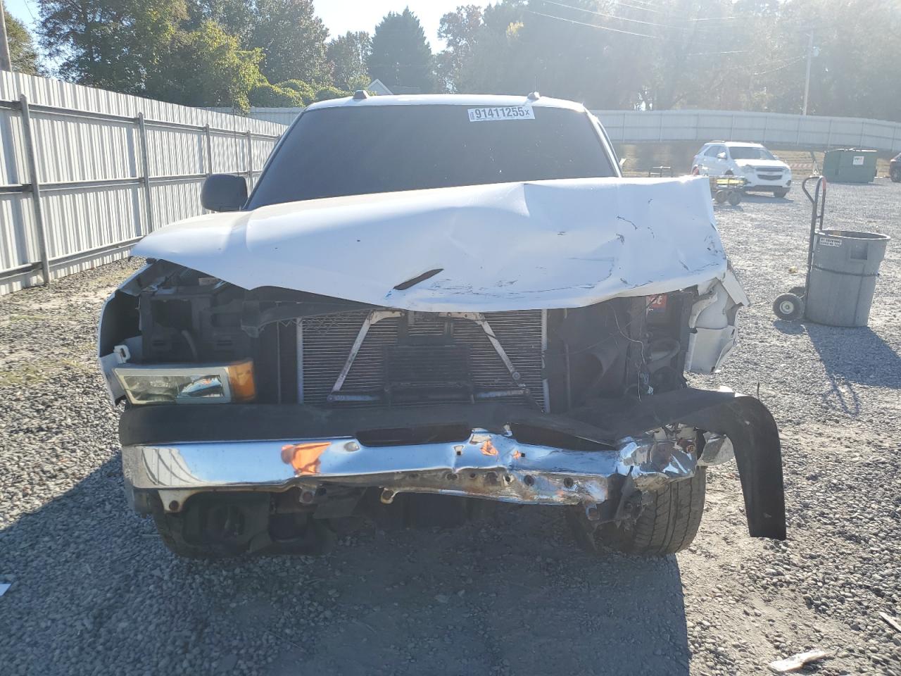 Chevrolet Silverado K1500 Image 2