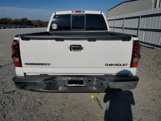 Chevrolet Silverado K1500 Image 4