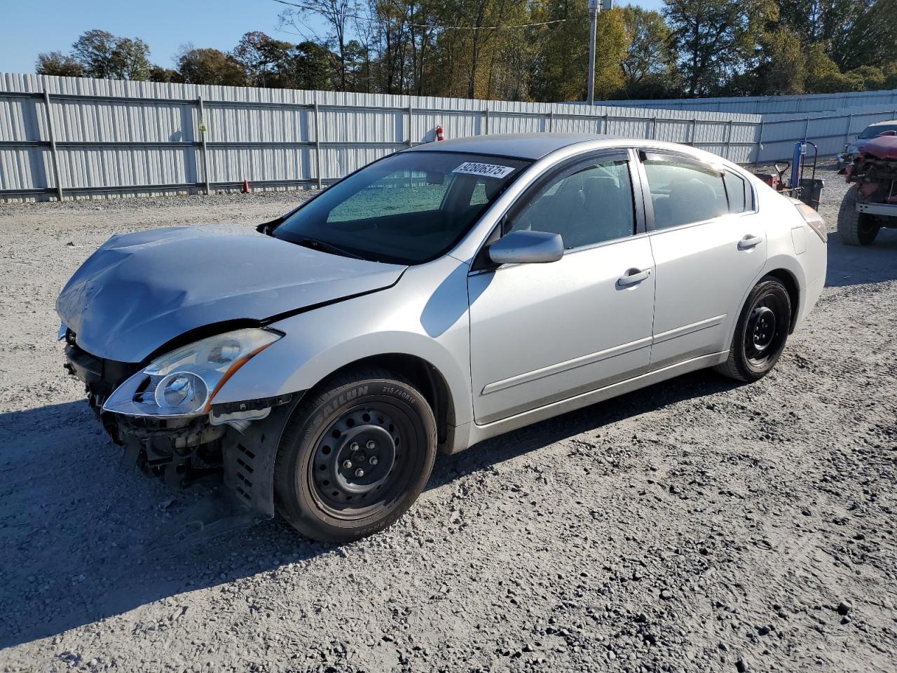 Nissan Altima Base Image 1