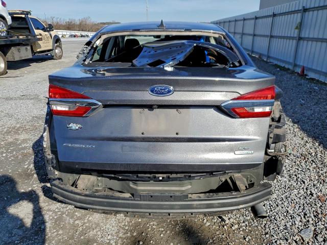 Ford Fusion Se Image 7