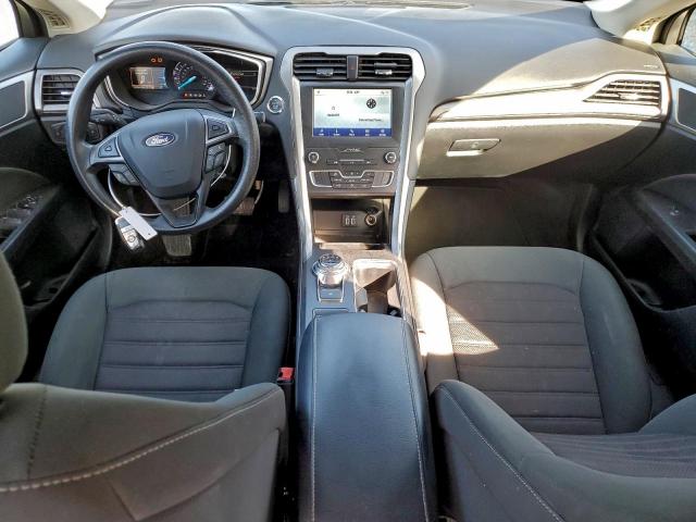 Ford Fusion Se Image 10