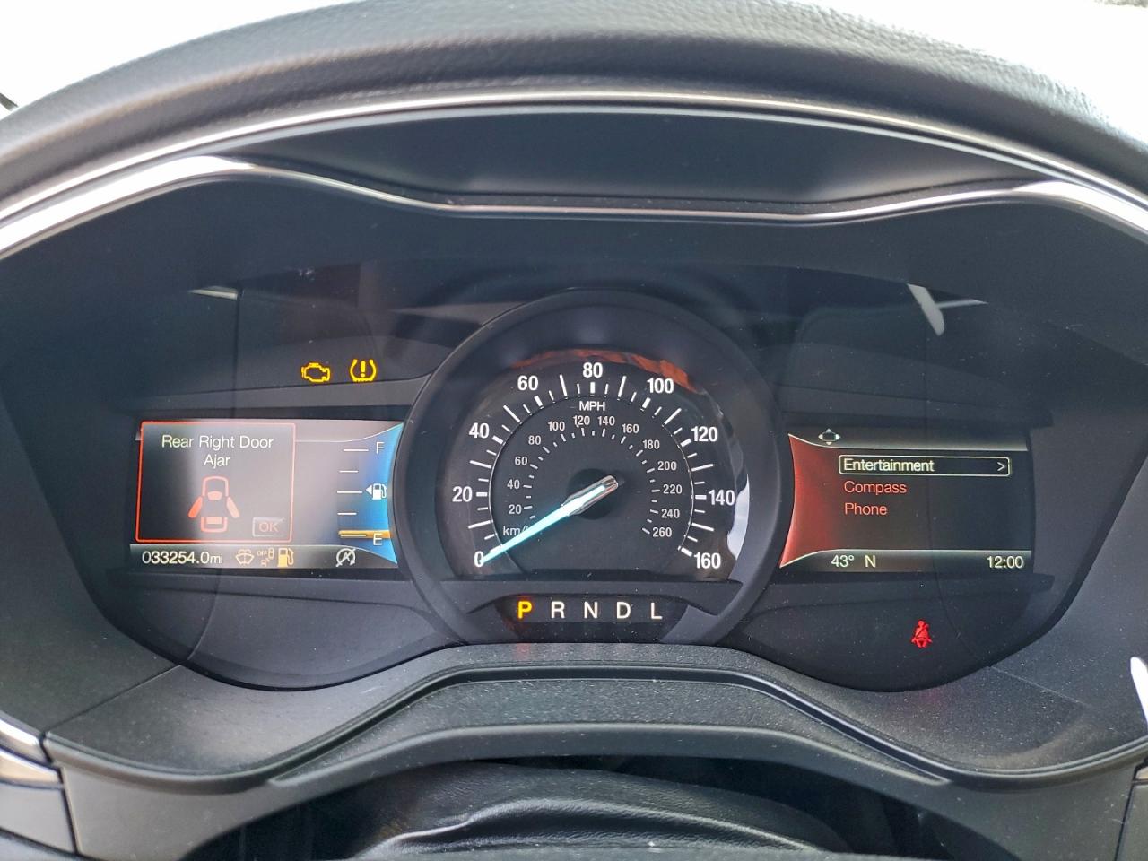 Ford Fusion Se Image 9