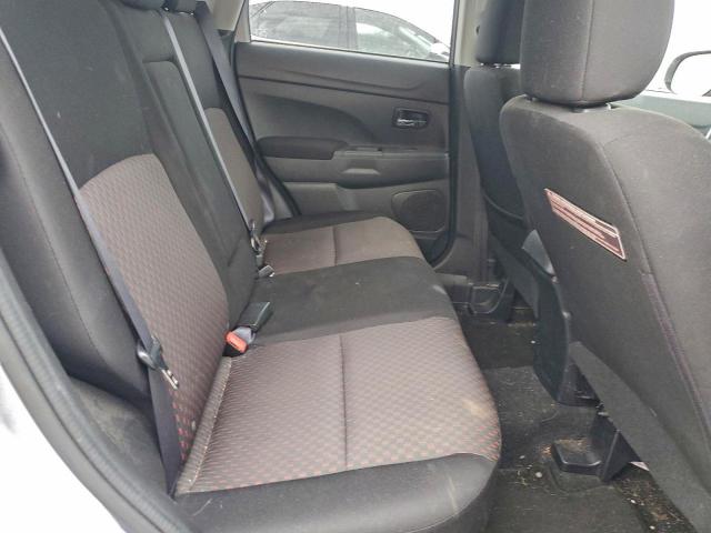 Mitsubishi Outlander Es Image 11