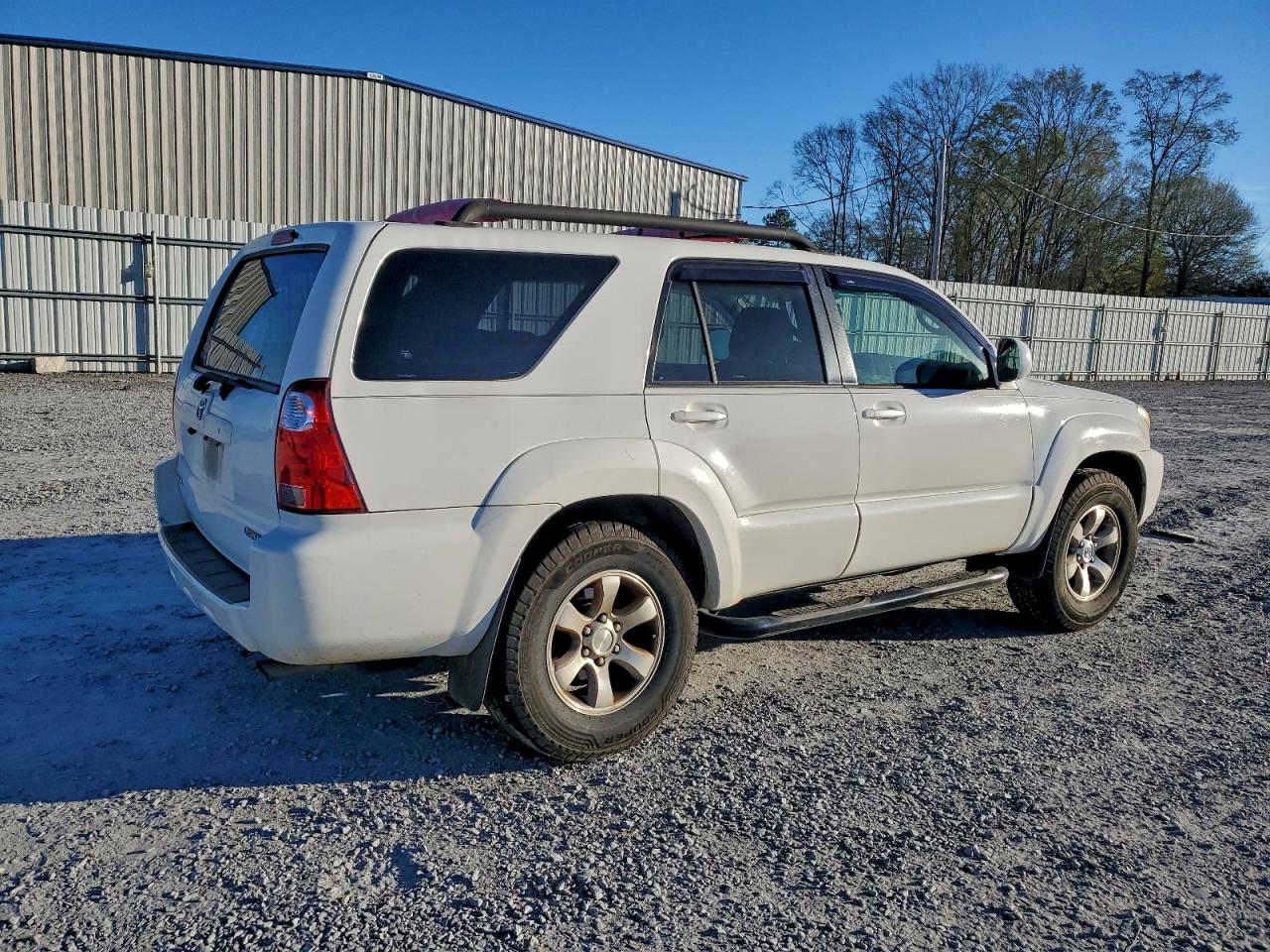 Toyota 4Runner Sr5 Image 9