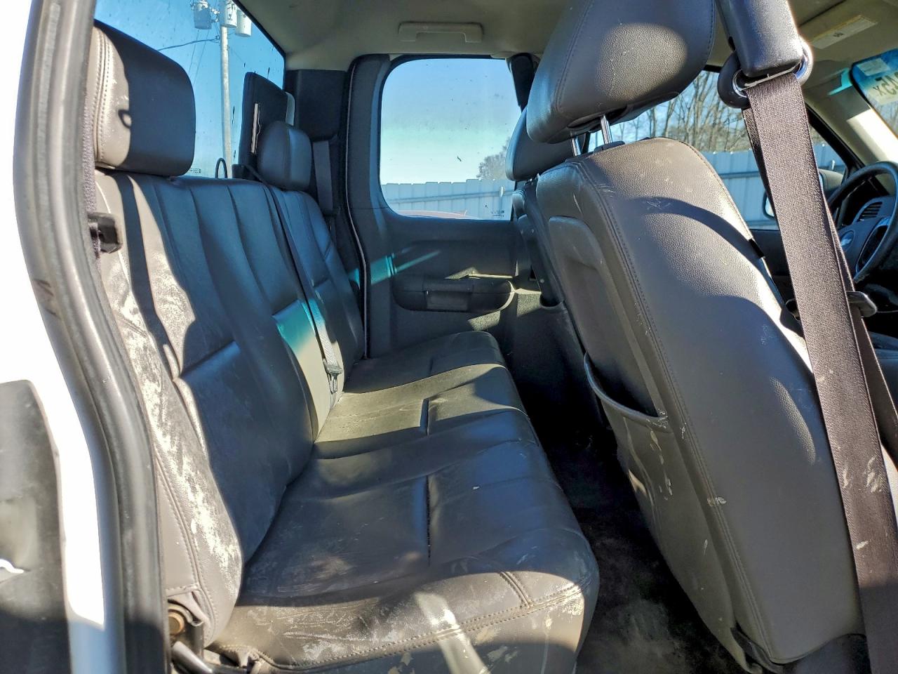 Chevrolet Silverado C1500 Image 9