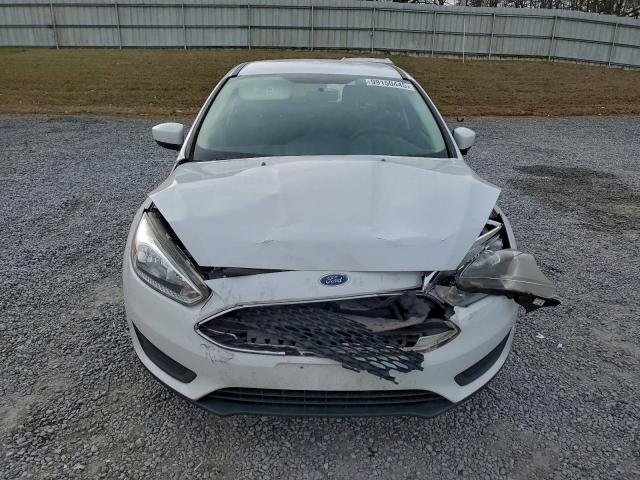 Ford Focus Se Image 2