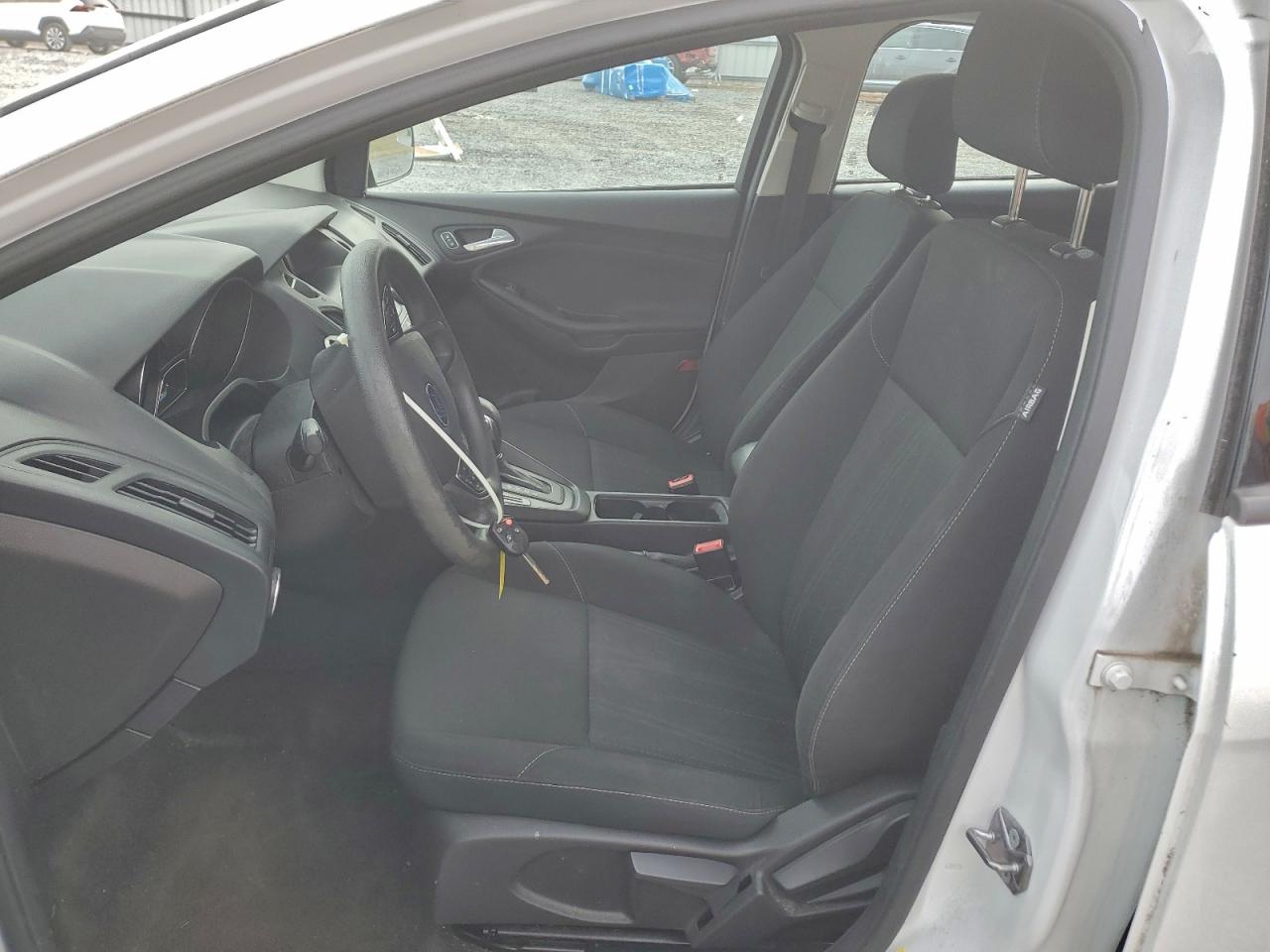 Ford Focus Se Image 9