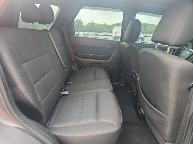 Ford Escape Xlt Image 8