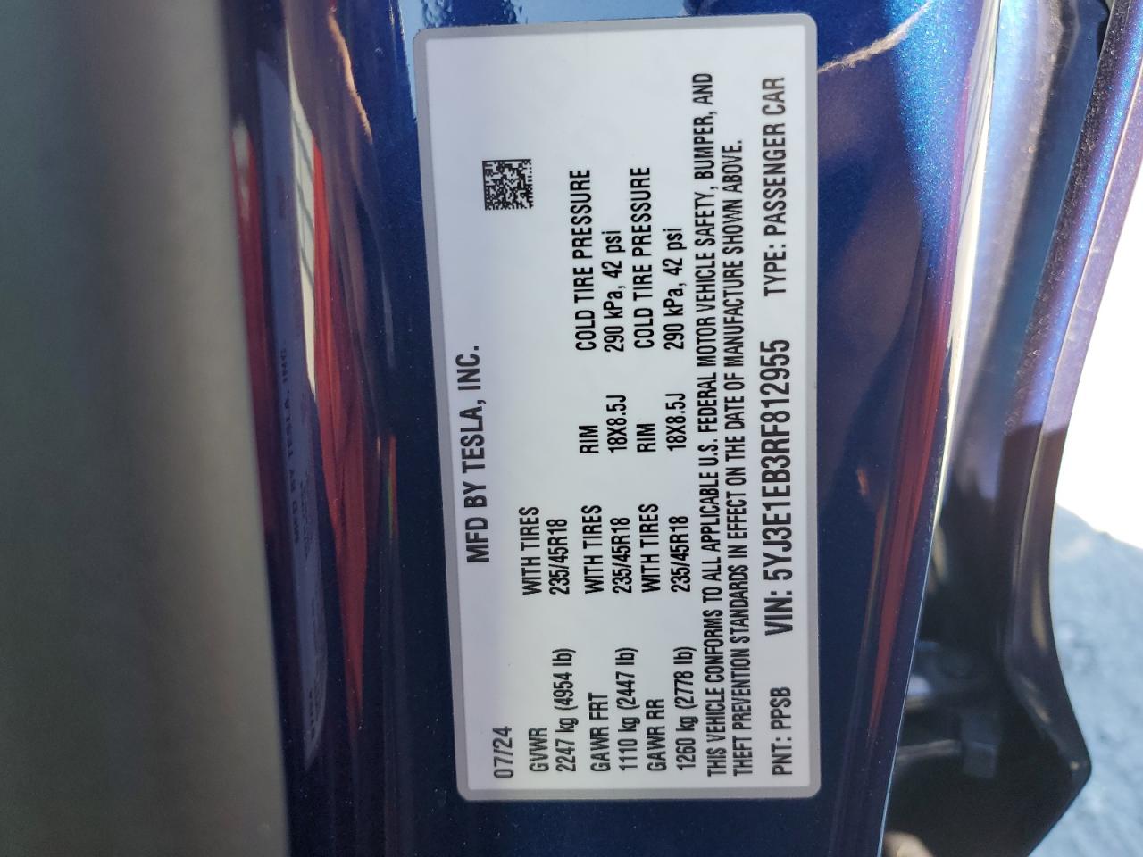 Tesla Model 3 Image 10