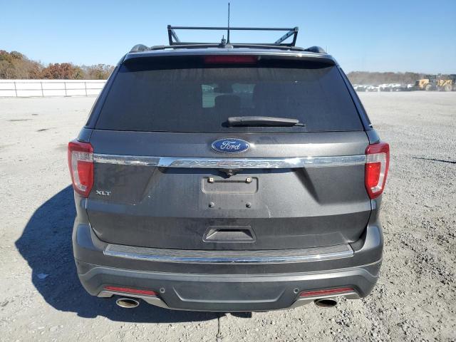 Ford Explorer Xlt Image 5