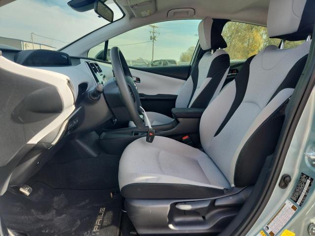 Toyota Prius Image 8