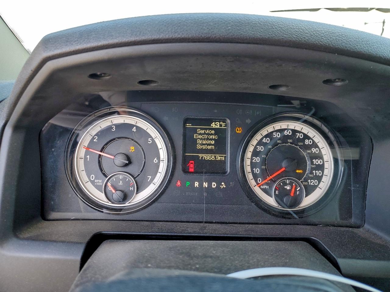 Ram 1500 Slt Image 9