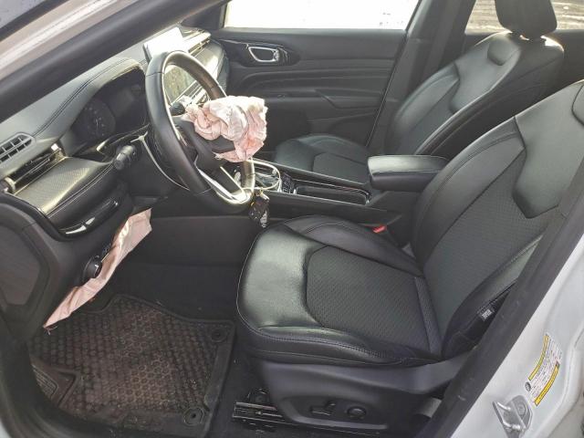 Jeep Compass Latitude Image 10