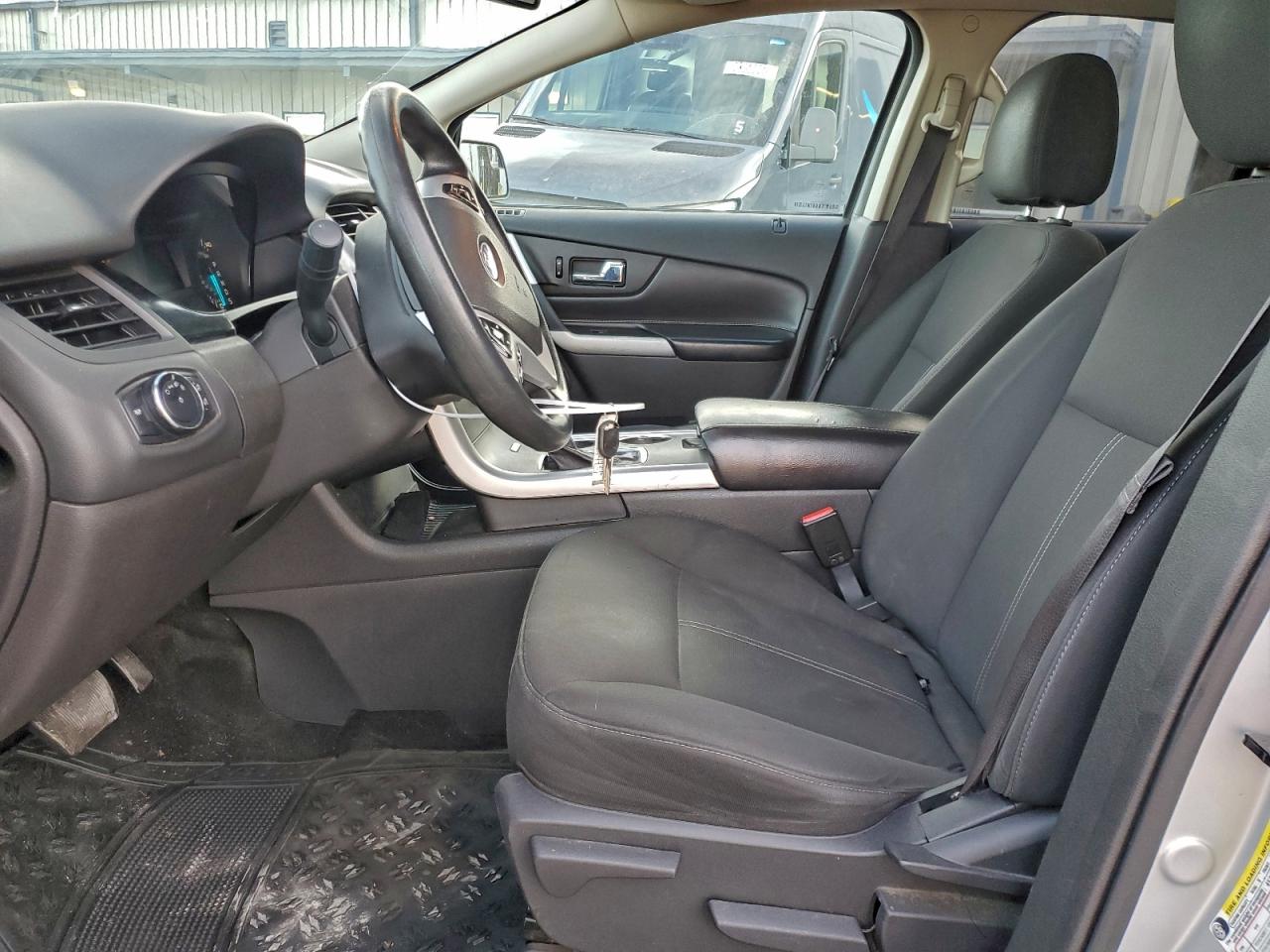 Ford Edge Se Image 4