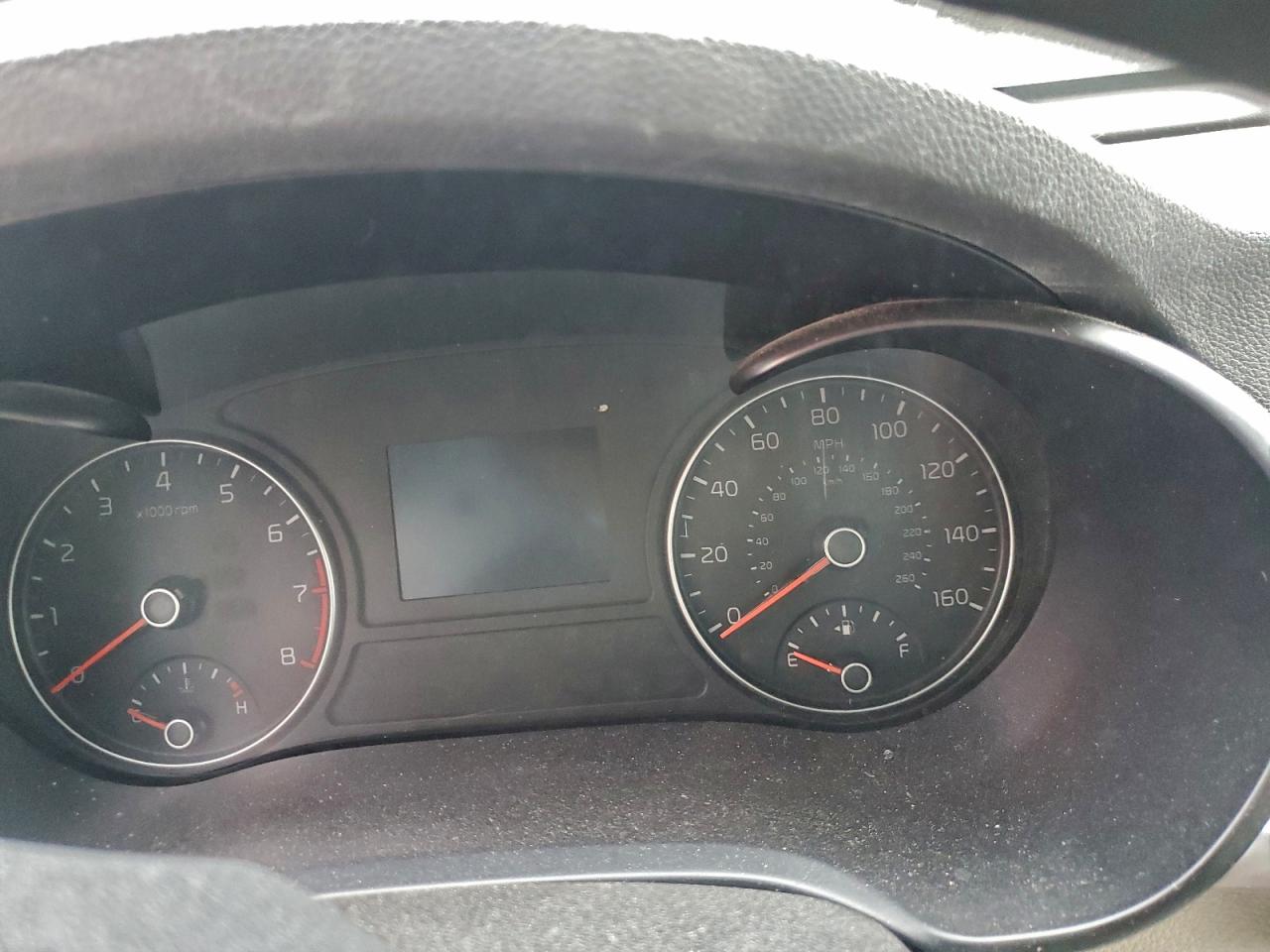 Kia Optima Lx Image 2