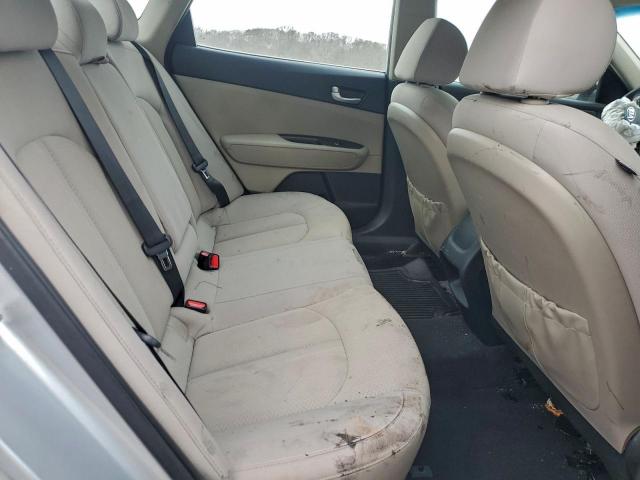 Kia Optima Lx Image 12