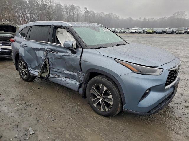 Toyota Highlander Xle Image 12