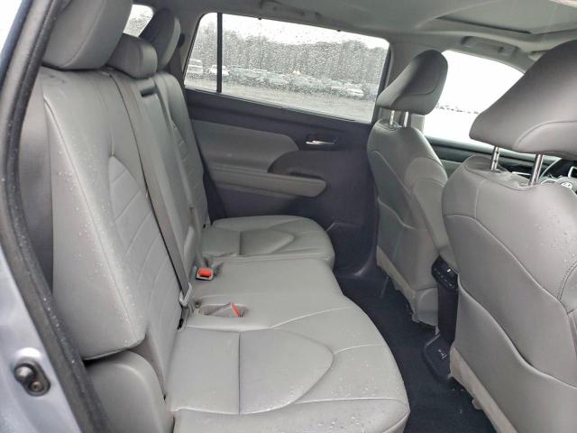 Toyota Highlander Xle Image 6