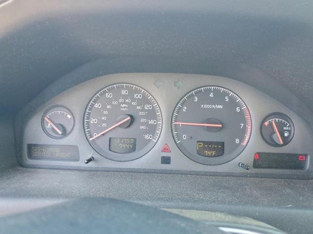 Volvo V70 2.4t Image 10