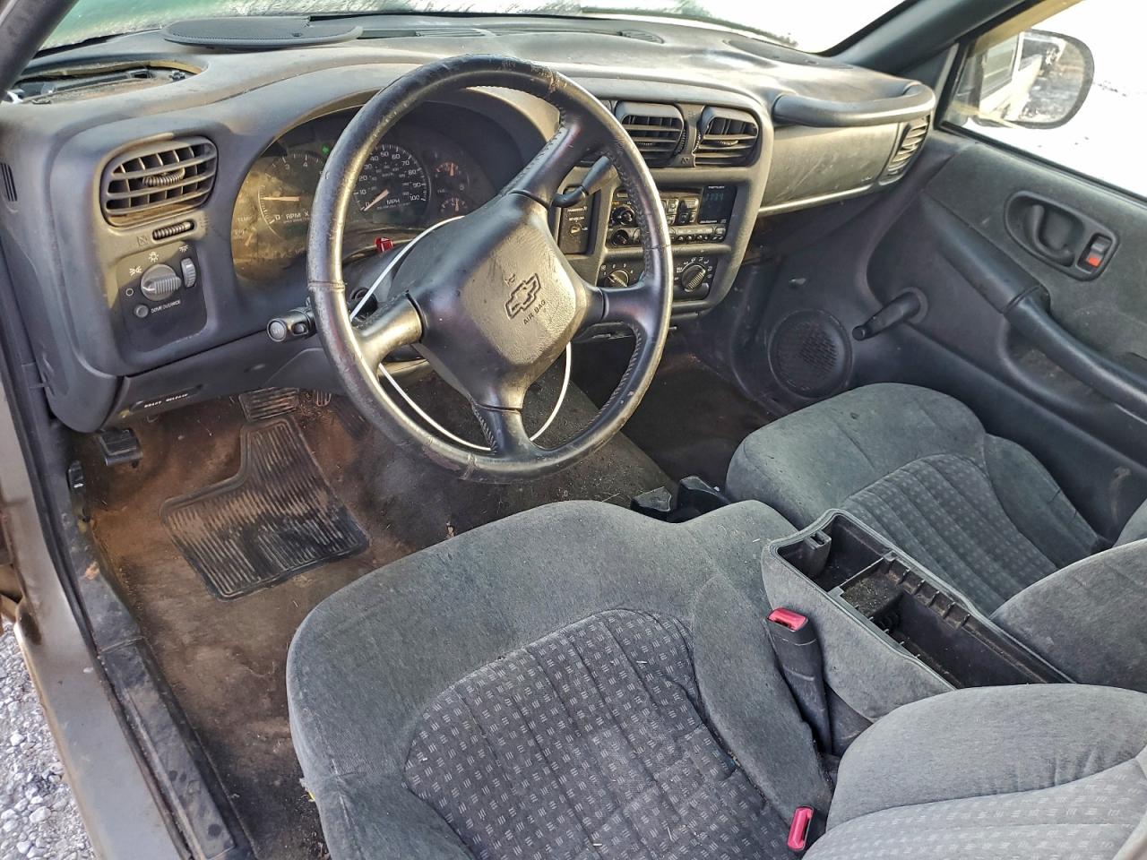 Chevrolet S-10 S10 Image 7