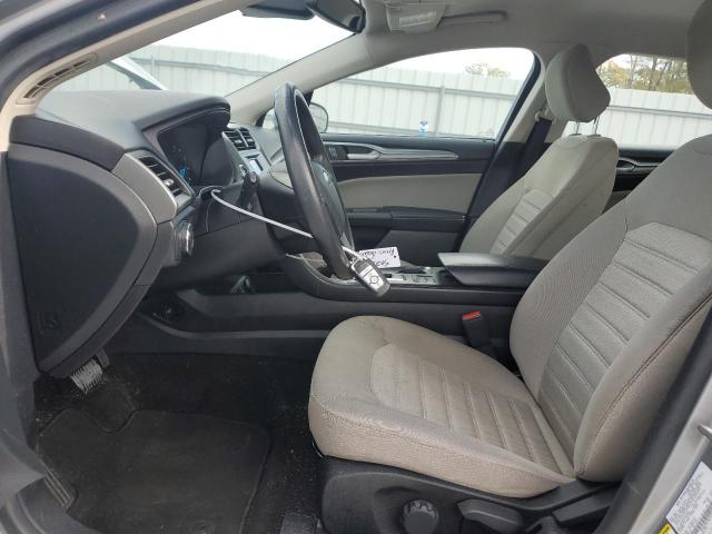 Ford Fusion S Image 4