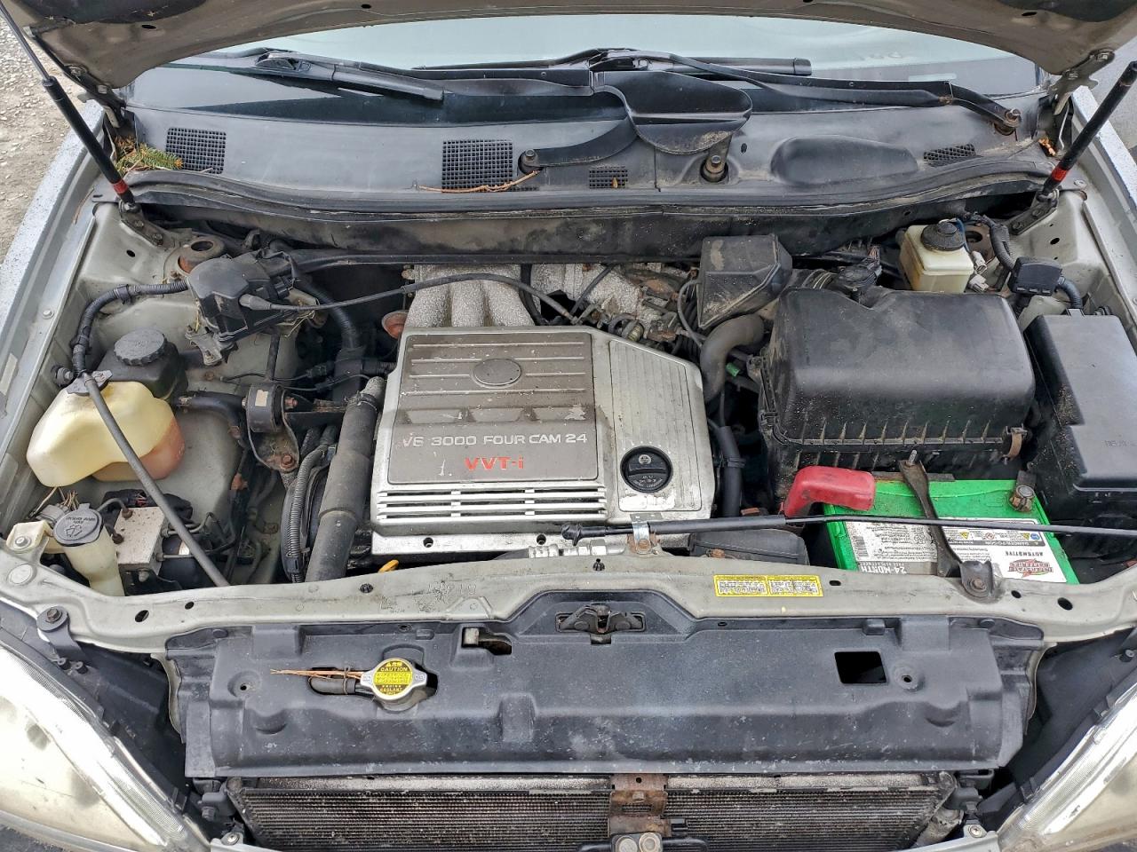 Lexus RX 300 Image 5