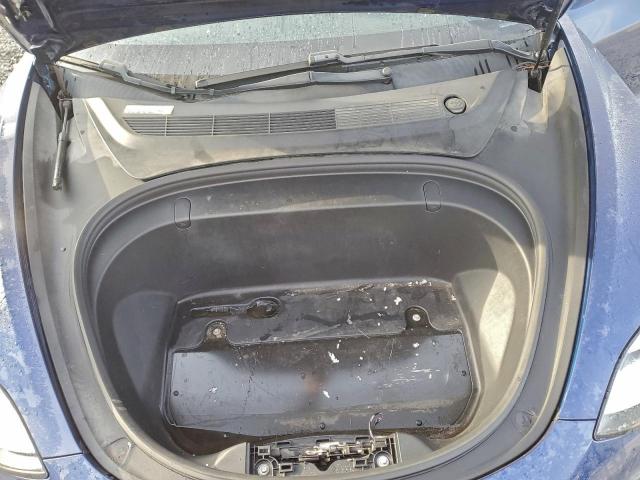 Tesla Model 3 Image 7